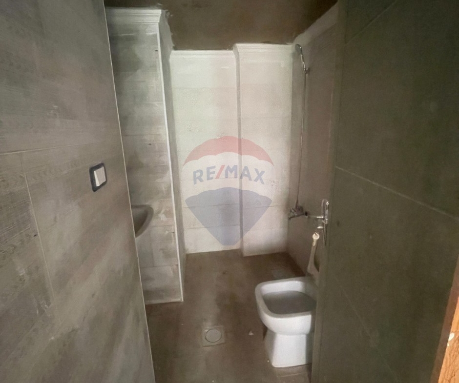 R9-3698شقة للبيع في بتوراتيج الكورة – 90 م² + حديقة، الطابق الأرضي — الصورة 2 من 8