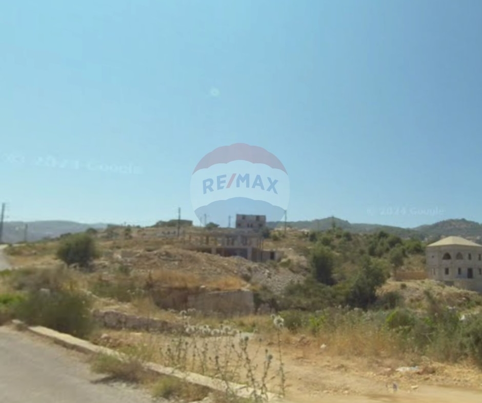 R9-3709 Land for Sale in Racha – Batroun, 1220 m², Residential Zoning أرض للبيع في رشا البترون – 1220 م²، تصنيف سكني — Photo 2 of 3