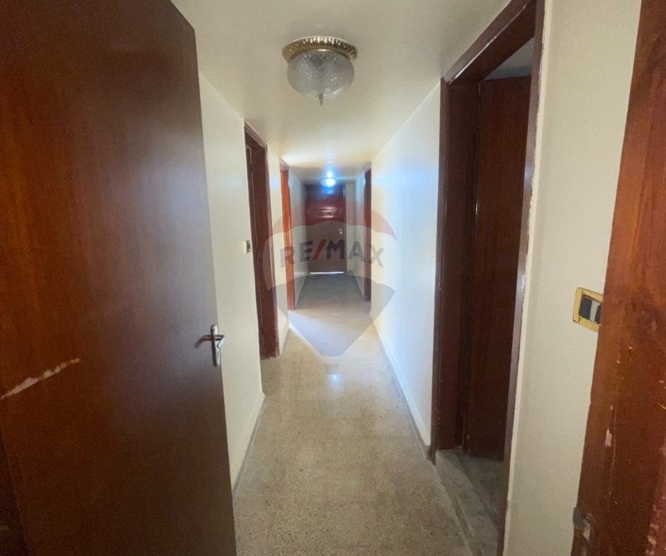 R9-3686شقة للإيجار في نقابة الأطباء طرابلس – 200 م² — الصورة 3 من 11