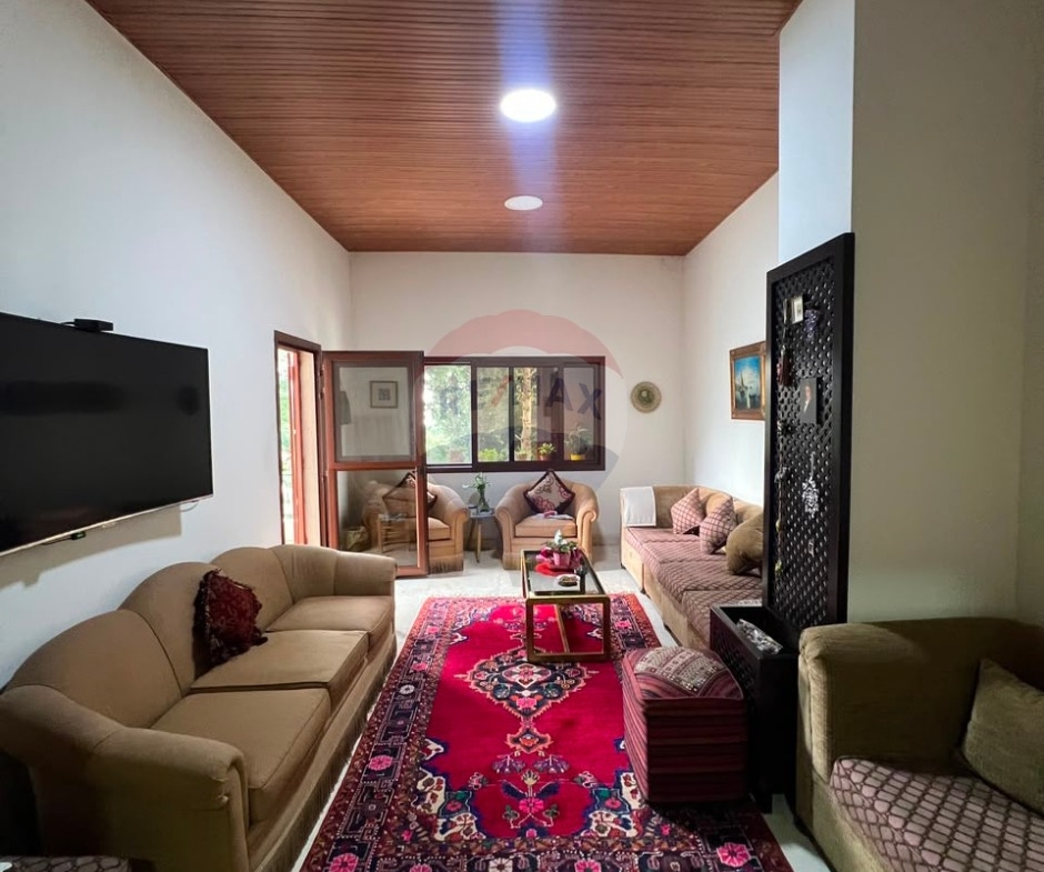 R9-3735  بيت ريفي  للبيع في الضنية طرابلس – 170 سنة — الصورة 2 من 17