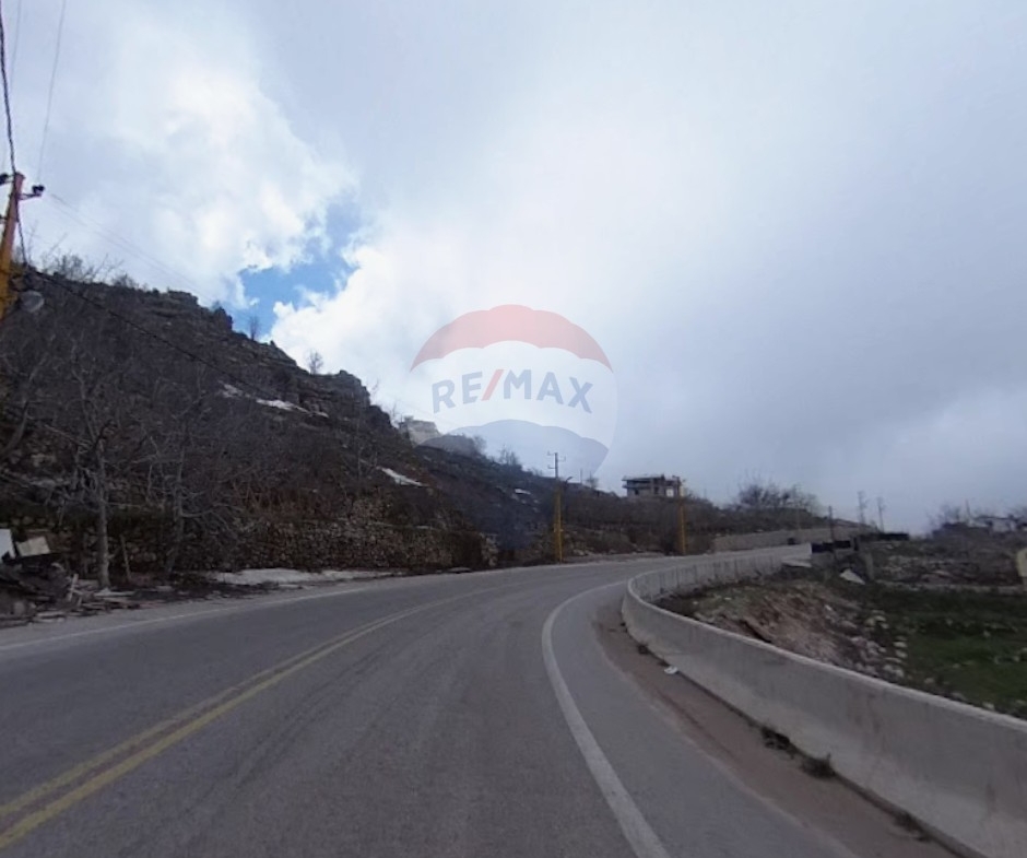 R9-3747 Land for Sale in Zaarour – Mount Lebanon, 1,184 m² أرض للبيع في زعرور جبل لبنان – 1,184 م² — Photo 2 of 3