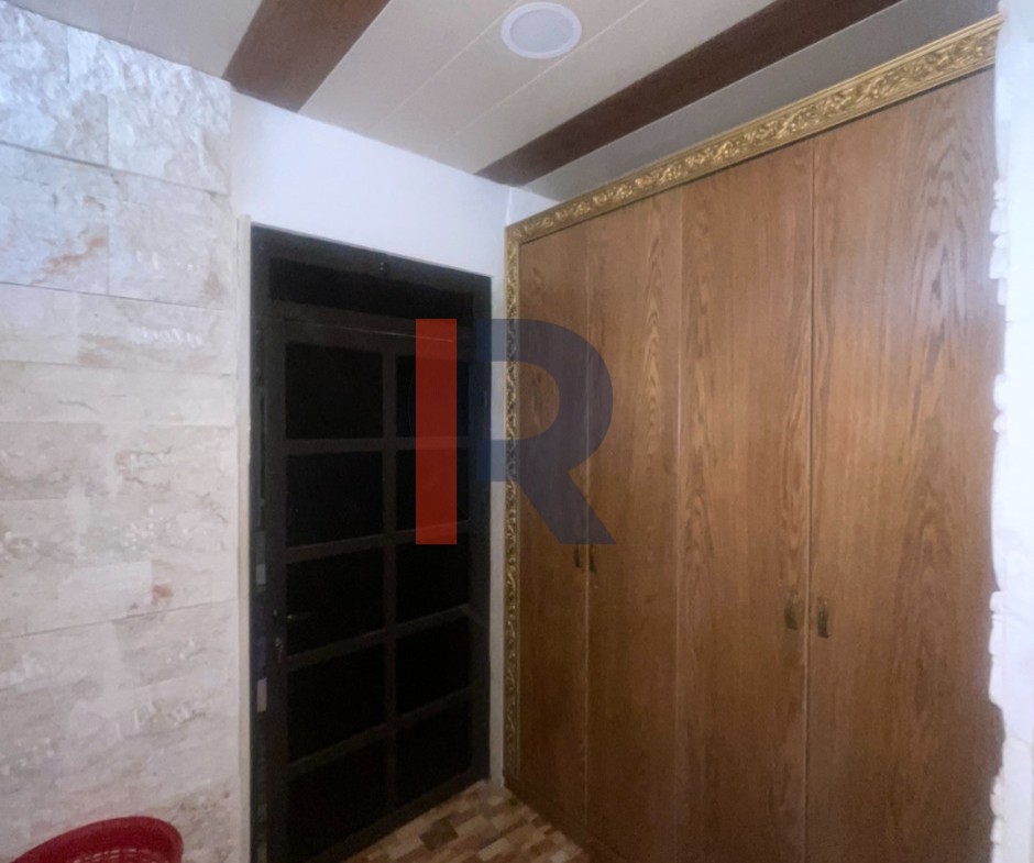 R9-3760 شاليه للبيع في منتجع لاس بيرلاس طرابلس – 80 م²، إطلالة بحرية — الصورة 2 من 11