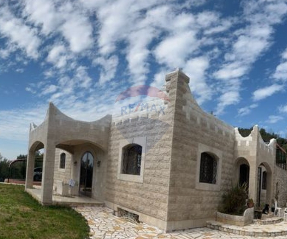 R9-3700 Villa for Sale in Jouniyeh – Aajaltoun, 350 m², Land 2300 m² فيلا للبيع في جونية عجلتون – 350 م²، أرض 2300 م² — Photo 24 of 24