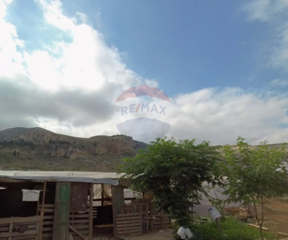 R9-3742 أرض للبيع في دير عمار الضنية – 1,901 م²، تصنيف 20/40 — الصورة 3 من 4