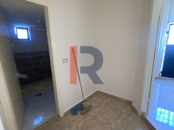 R9-3767  شقة للإيجار في أبو سمرا طرابلس – 130 م²، الطابق الأرضي، شبه مفروشة جديدة — الصورة 3 من 13
