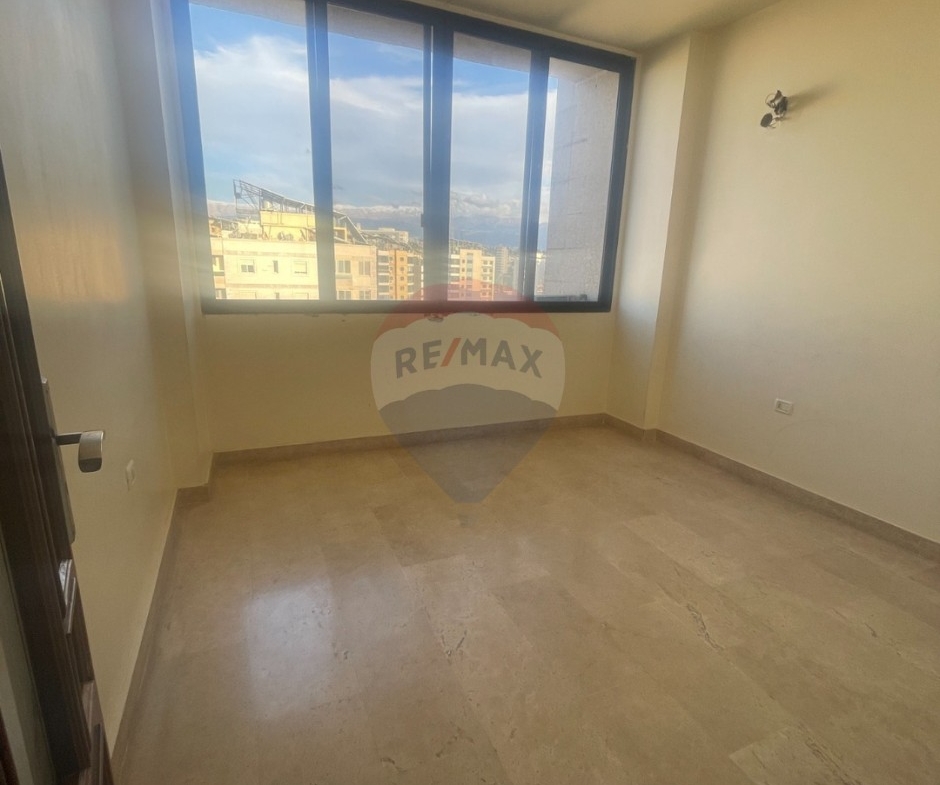R9-3772 Apartment for Sale in Dam W Farez – Tripoli, 200 m²شقة للبيع في ضم وفرز طرابلس – 200 م² — Photo 4 of 13