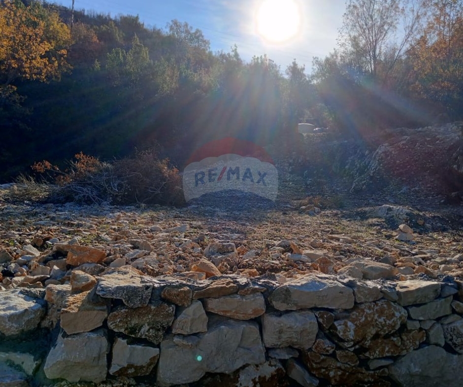 R9-3702 Land for Sale in Bchaaleh – Batroun, 850 m², Zoning 25/50 أرض للبيع في بشعليه البترون – 850 م²، تصنيف 25/50 — Photo 7 of 7