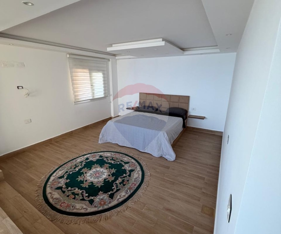 R9-3896 Apartment for Sale in Balamand – Koura, 260 m², Panoramic Mountain & Sea Viewشقة للبيع في البلمند – الكورة، 260 م²، إطلالة بانورامية على البحر والجبل — Photo 10 of 15