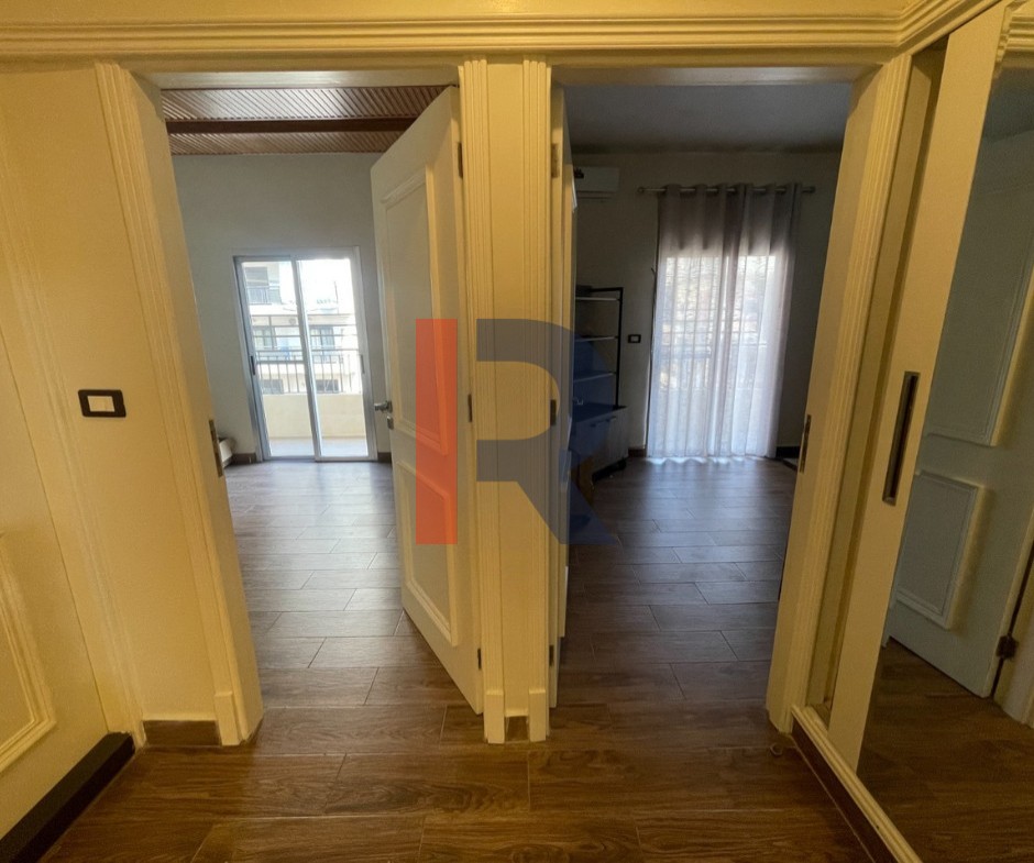 R9-3897 شقة للبيع في أبو سمرا – ساحة الضناوي، طرابلس، 302 م² — الصورة 12 من 27