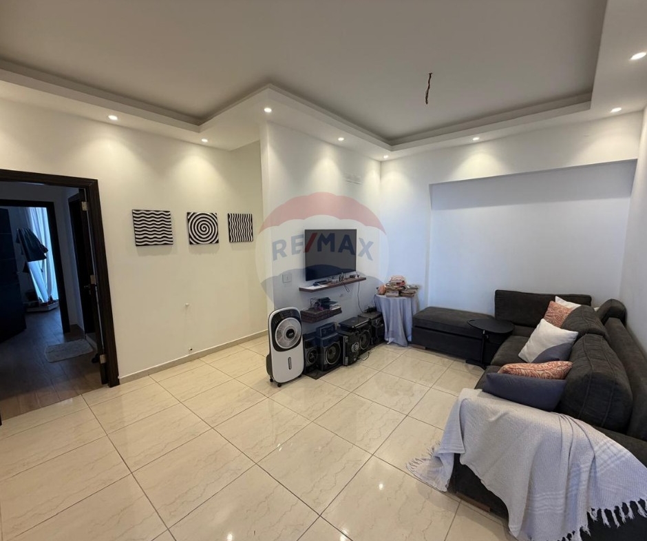 R9-3896 Apartment for Sale in Balamand – Koura, 260 m², Panoramic Mountain & Sea Viewشقة للبيع في البلمند – الكورة، 260 م²، إطلالة بانورامية على البحر والجبل — Photo 15 of 15