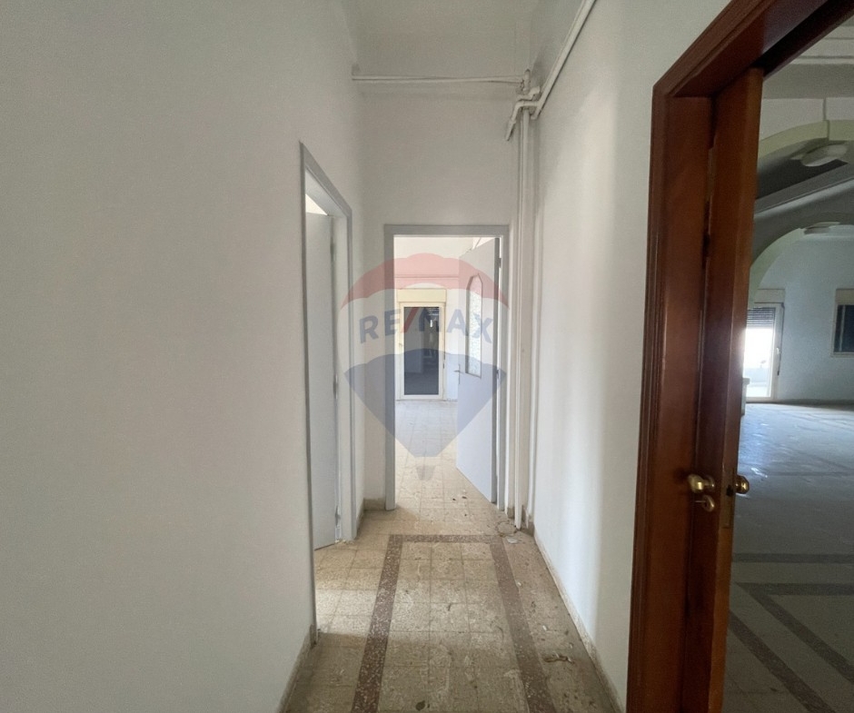 R9-3904 شقة للبيع في أبو سمرا – قرب قلعة طرابلس، 350 م² — الصورة 11 من 28