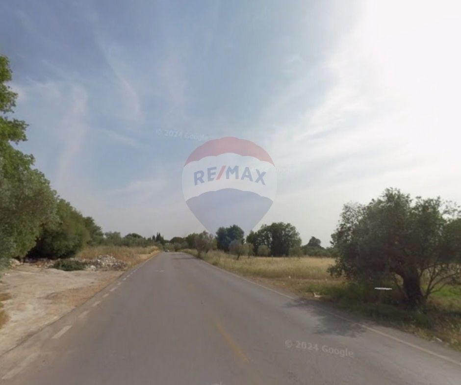 R9-3819  Land for Sale in Btorram – Koura, 1,550 m², Zoning 20/40 أرض للبيع في بطرام – الكورة، 1,550 م²، تصنيف 20/40 — Photo 4 of 5