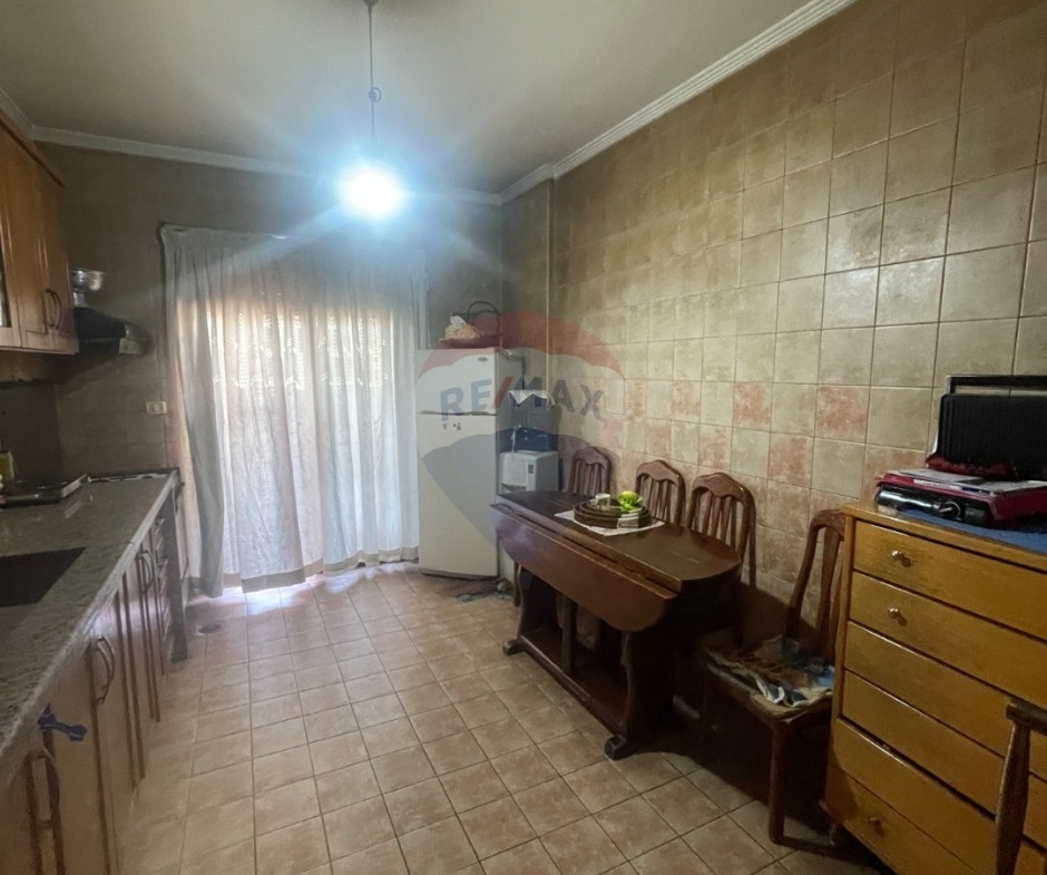 R9-3845 Apartment for Sale in Dam W Farez – Mazloum Street, Tripoli, 185 m²شقة للبيع في ضم وفرز – شارع المظلوم طرابلس، 185 م² — Photo 2 of 11