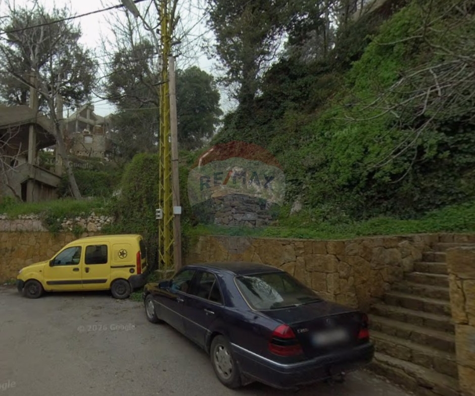 R9-3859 Land for Sale in Nemrine – Danniyeh, 665 m²أرض للبيع في نمرين – الضنية، 665 م² — Photo 2 of 3
