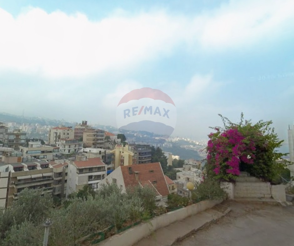 R9-3862 أرض سكنية للبيع في أنطلياس – بيروت، إطلالة بانورامية — الصورة 2 من 3