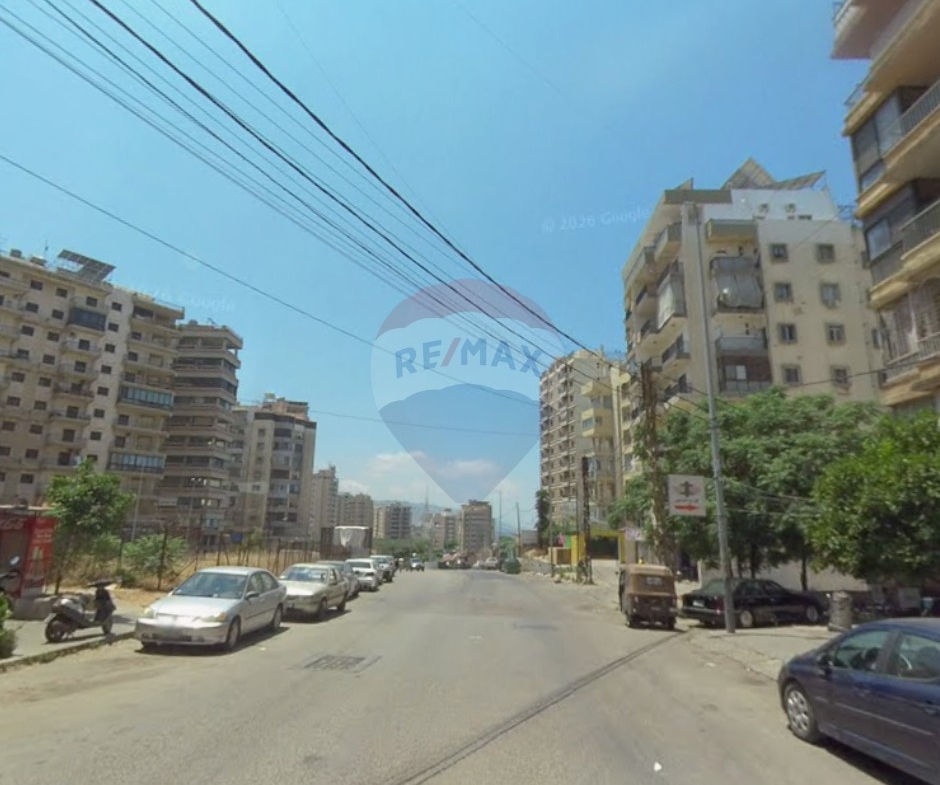 R9-3865 محل للبيع في أبو سمرا – شارع العجزة، 23 م²، طابقان — الصورة 2 من 2