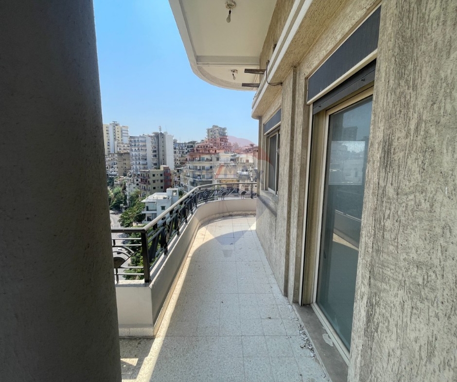 R9-3904 شقة للبيع في أبو سمرا – قرب قلعة طرابلس، 350 م² — الصورة 26 من 28