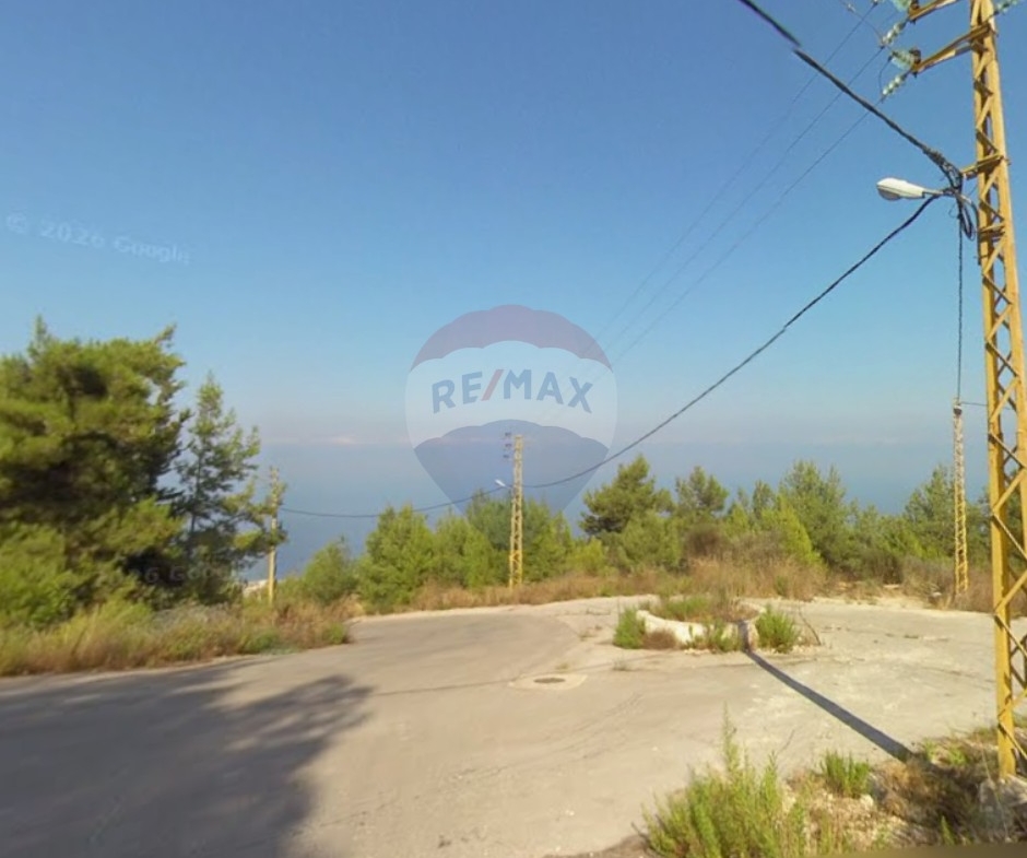 R9-3829 Land for Sale in Keserwan – Mount Lebanon, 1,200 m², Zoning 30/60أرض للبيع في كسروان – جبل لبنان، 1,200 م²، تصنيف 30/60 — Photo 3 of 5