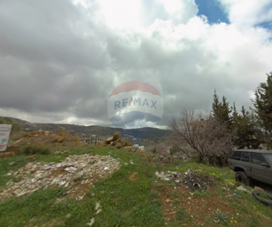 R9-3834أرض للبيع في بقاعصفيرين – الضنية، 1,250 م²، سكنية وزراعية — الصورة 3 من 4