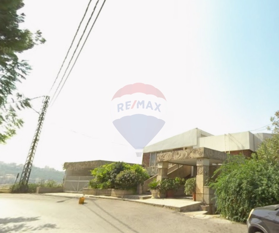 R9-3862 أرض سكنية للبيع في أنطلياس – بيروت، إطلالة بانورامية — الصورة 3 من 3