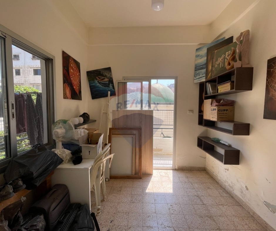 R9-3902 Apartment for Sale in Sahat El Nejme – Tripoli, 120 m²شقة للبيع في ساحة النجمة – طرابلس، 120 م² — Photo 3 of 12