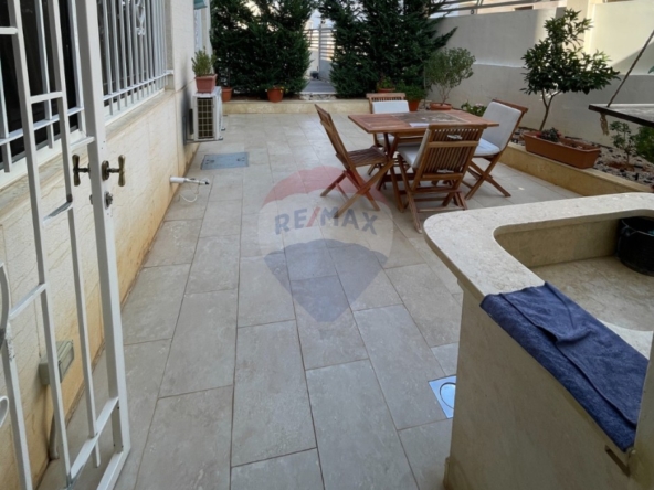 R9-3826 Furnished Apartment for Sale in Nakhleh – Koura, 140 m² + 40 m² Gardenشقة مفروشة للبيع في نخلة – الكورة، 140 م² + حديقة 40 م² — Photo 4 of 14