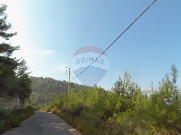 R9-3829 Land for Sale in Keserwan – Mount Lebanon, 1,200 m², Zoning 30/60أرض للبيع في كسروان – جبل لبنان، 1,200 م²، تصنيف 30/60 — Photo 4 of 5