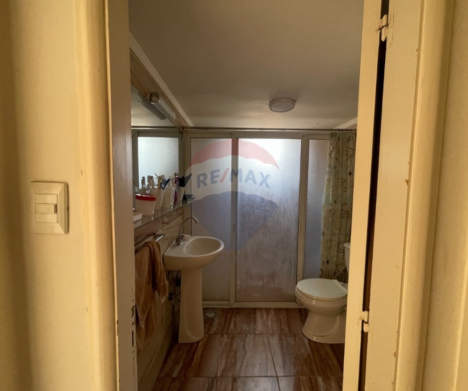 R9-3902 Apartment for Sale in Sahat El Nejme – Tripoli, 120 m²شقة للبيع في ساحة النجمة – طرابلس، 120 م² — Photo 4 of 12