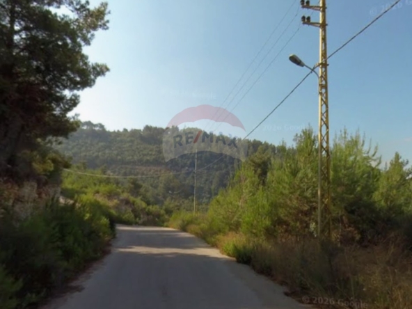 R9-3829 Land for Sale in Keserwan – Mount Lebanon, 1,200 m², Zoning 30/60أرض للبيع في كسروان – جبل لبنان، 1,200 م²، تصنيف 30/60 — Photo 5 of 5
