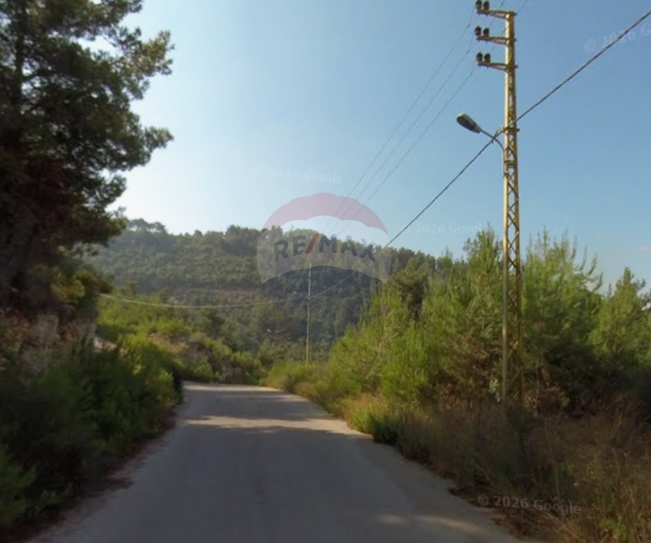 R9-3829 Land for Sale in Keserwan – Mount Lebanon, 1,200 m², Zoning 30/60أرض للبيع في كسروان – جبل لبنان، 1,200 م²، تصنيف 30/60 — Photo 5 of 5