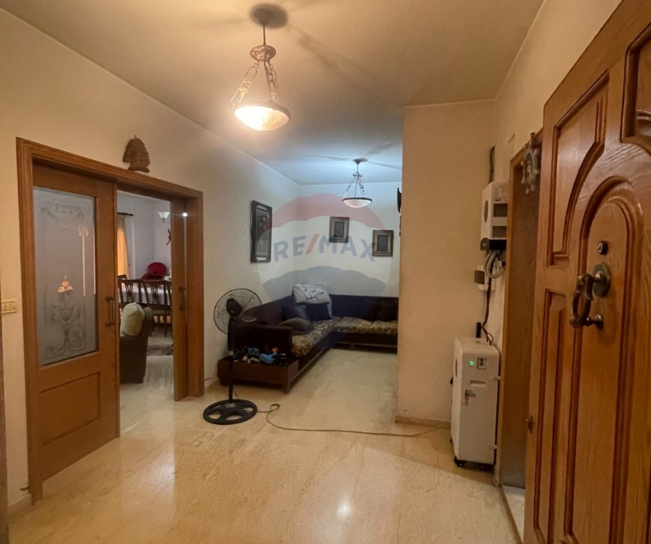 R9-3845 Apartment for Sale in Dam W Farez – Mazloum Street, Tripoli, 185 m²شقة للبيع في ضم وفرز – شارع المظلوم طرابلس، 185 م² — Photo 5 of 11