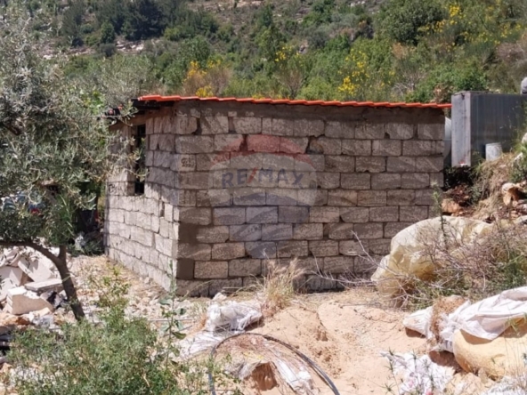 R9-3813  Land for Sale in Hadtoun – Keserwan, 1,565 m², Agriculturalأرض للبيع في حدتون – كسروان، 1,565 م²، زراعية — Photo 5 of 7