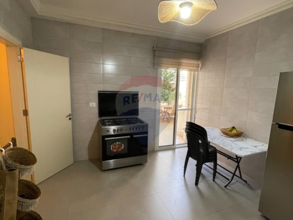R9-3826 Furnished Apartment for Sale in Nakhleh – Koura, 140 m² + 40 m² Gardenشقة مفروشة للبيع في نخلة – الكورة، 140 م² + حديقة 40 م² — Photo 5 of 14