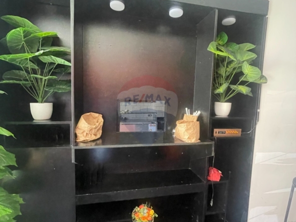 R9-3851 Running Burger Business – Maarad Street, Tripoli, Famous Brand, Equipment, Social Media, Brand Price $17,000مشروع براند برغر قائم – شارع المعرض طرابلس، معدات كاملة، حضور قوي على إنستغرام، سعر العلامة 17,000 دولار — Photo 5 of 10