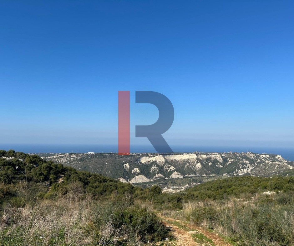 R9-3827 Land for Sale in Aabrine – Batroun, 1,550 m², Sea View — Photo 6 of 8