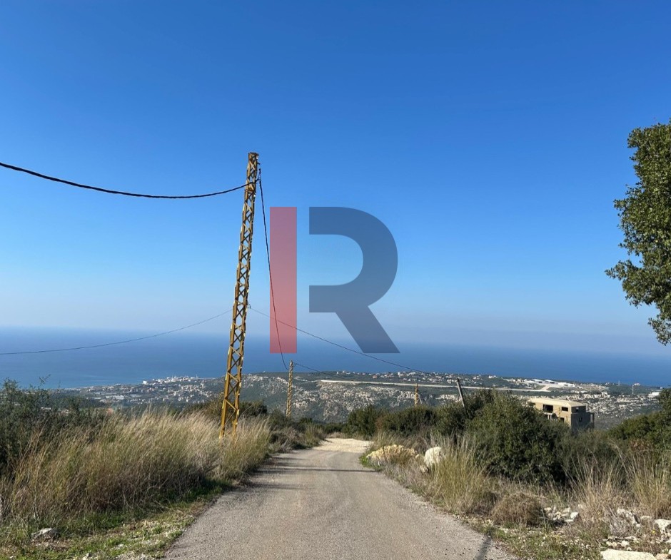 R9-3827 Land for Sale in Aabrine – Batroun, 1,550 m², Sea View — Photo 7 of 8