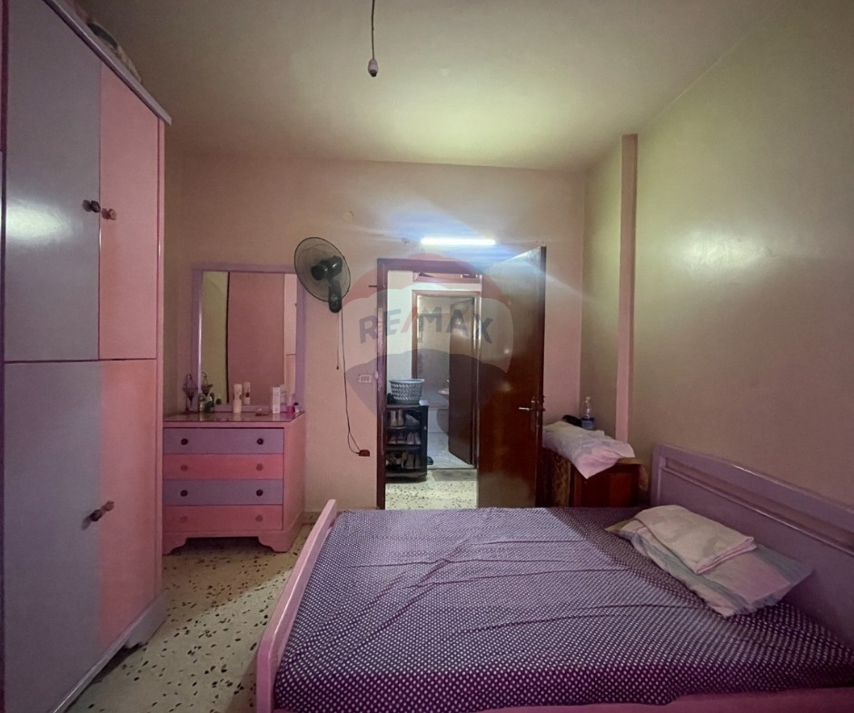 R9-3884 Apartment for Sale in Qobbeh – Tripoli, 140 m²شقة للبيع في القبة – طرابلس، 140 م² — Photo 8 of 11