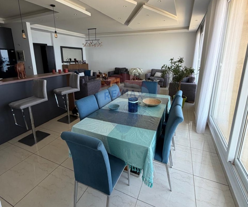 R9-3896 Apartment for Sale in Balamand – Koura, 260 m², Panoramic Mountain & Sea Viewشقة للبيع في البلمند – الكورة، 260 م²، إطلالة بانورامية على البحر والجبل — Photo 8 of 15
