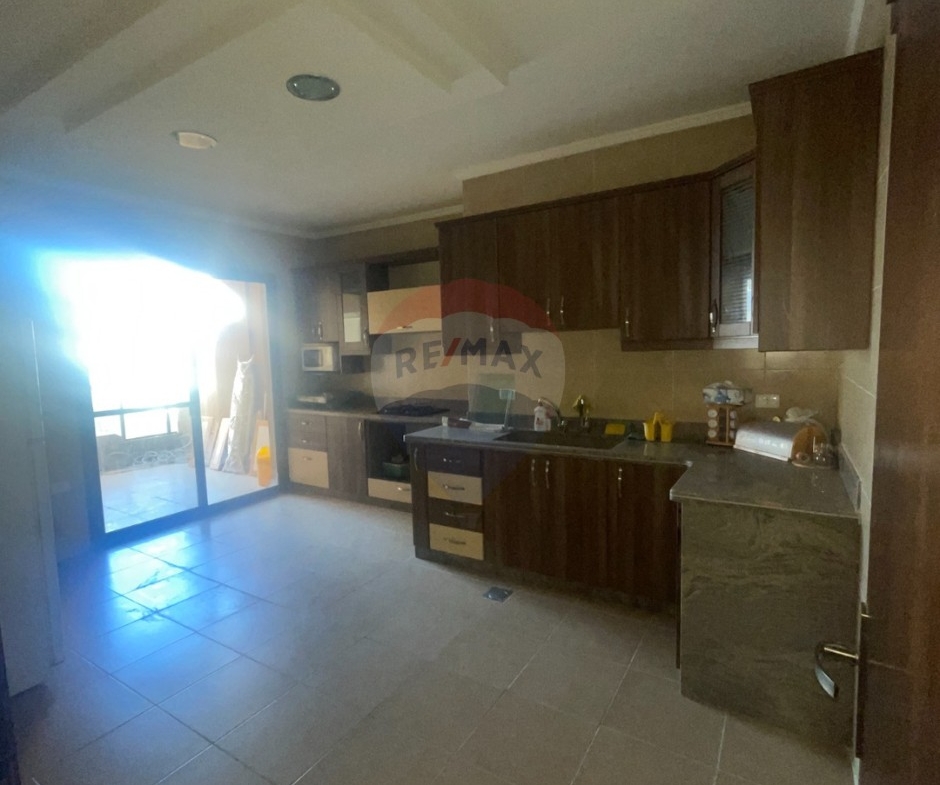 R9-3846  Apartment for Rent in Dam W Farez – Tripoli, 220 m² شقة للإيجار في ضم وفرز – طرابلس، 220 م² — Photo 9 of 16