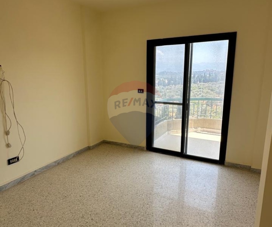 R9-3871 دوبلكس للبيع في دده – الكورة، 350 م²، الطابق الأخير — الصورة 9 من 18