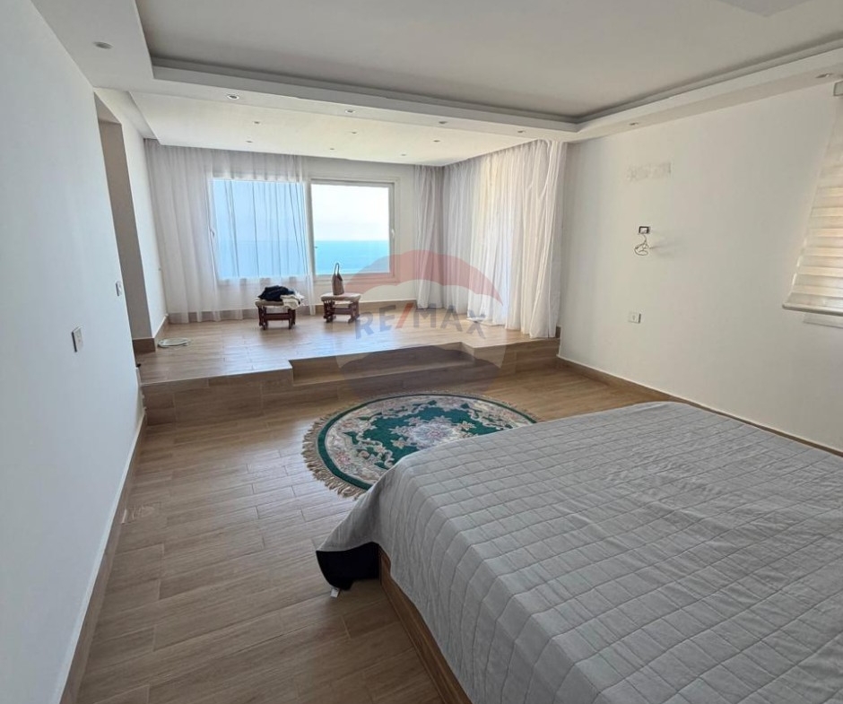 R9-3896 Apartment for Sale in Balamand – Koura, 260 m², Panoramic Mountain & Sea Viewشقة للبيع في البلمند – الكورة، 260 م²، إطلالة بانورامية على البحر والجبل — Photo 9 of 15