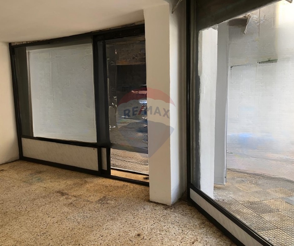 R9-3943  محل للبيع في رحبة – شارع طرابلس، طابقين، 3 واجهات — الصورة 1 من 3