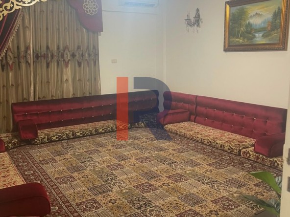 R9-3919شقة للبيع في المعرض – طرابلس، 227 م² — الصورة 2 من 12