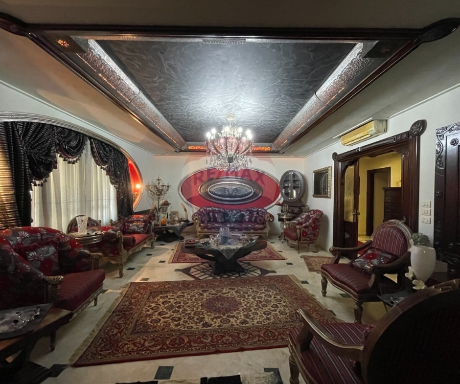 R9-3969شقة فاخرة مفروشة للبيع في زون د الضم والفرز طرابلس | 360 م² — الصورة 18 من 24