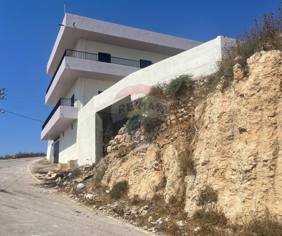 R9-3906مبنى للبيع في جبل تربل – الميرادور، الكورة، أرض 600 م²، بناء 250 م²، طابقان — الصورة 2 من 2