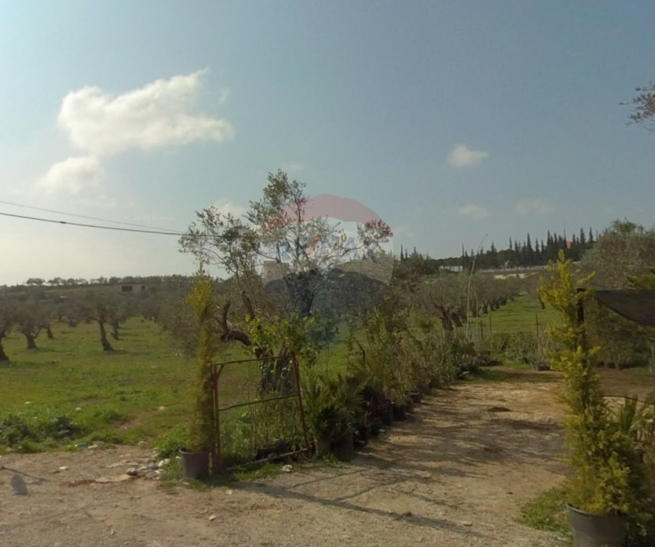 R9-3963 16,626m² Land for Sale in Mejdlaya | 30/60 Zoning | Ideal for 30-Villa Residential Projectأرض للبيع في مجدليا 16,626 م² | تصنيف 30/60 | مناسبة لمشروع يضم 30 فيلا — Photo 2 of 3