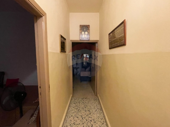 R9-3930 شقة للبيع في الميناء – حي الرمل، طرابلس، 130 م² — الصورة 3 من 6