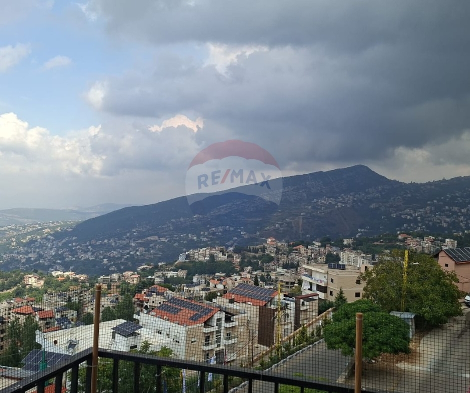 R9-3917 شقة للبيع في بقاع صفرين – الضنية، 340 م²،إطلالة جبلية — الصورة 4 من 6