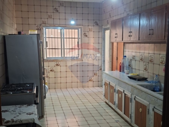 R9-3917 شقة للبيع في بقاع صفرين – الضنية، 340 م²،إطلالة جبلية — الصورة 5 من 6