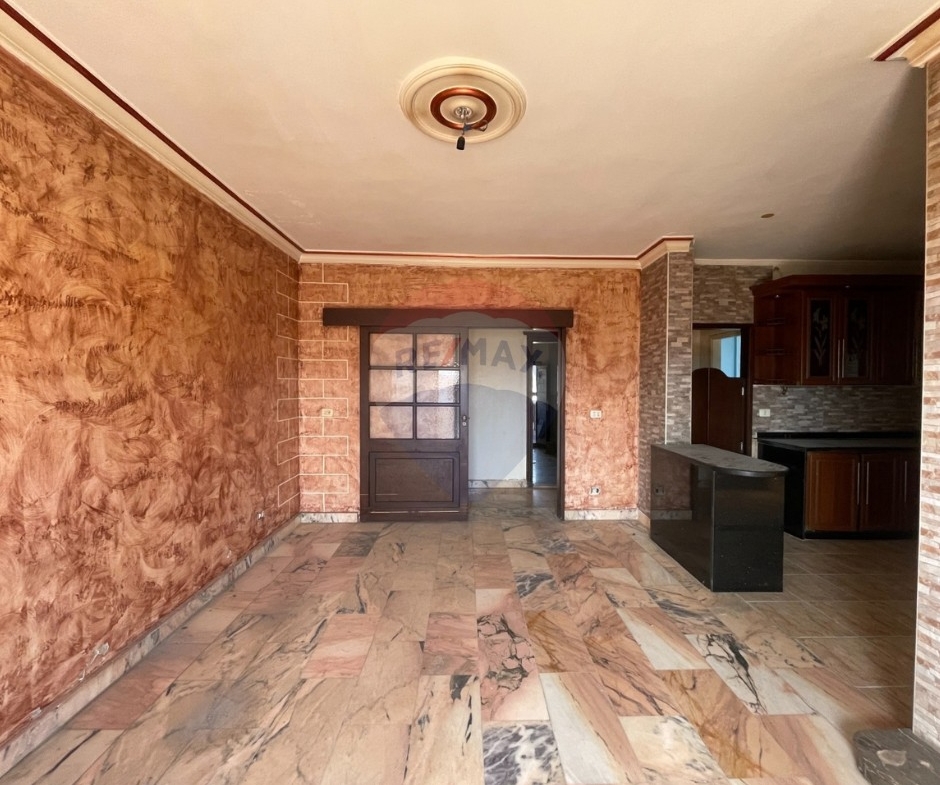 R9-3968 Apartment for Sale in Kobbeh Tripoli | 250 m² + Independent 100 m² Apartmentشقة للبيع في القبة طرابلس | 250 م² مع شقة مستقلة 100 م² — Photo 9 of 21